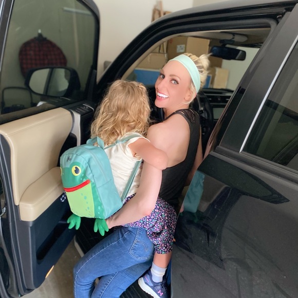 Meet your Posher, Vera - Picture 6 of 6